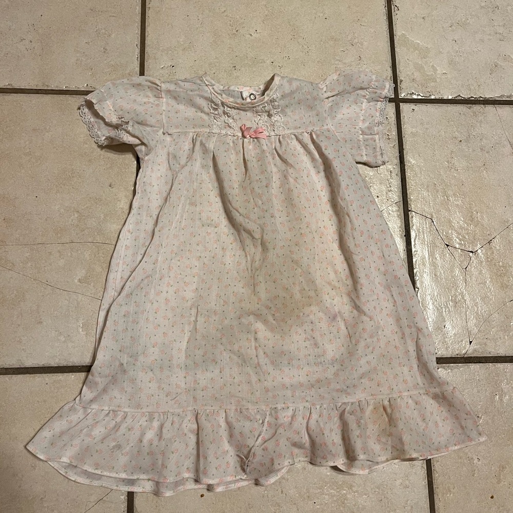 Alexis White Floral Kids Nightgown with Pink Bow